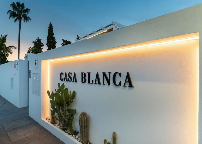 Villa 106 Private Luxury Villa, Heated Pool & Sauna Marbella